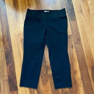 Loft Maternity Black Capri pants. Size 4